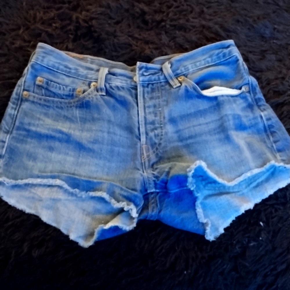 Levi's women's cut off shorts